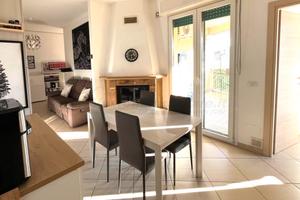 Trilocale ristrutturato in centro