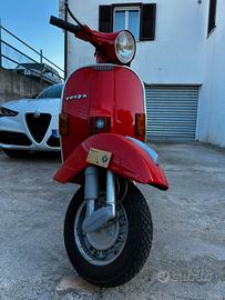 Vespa p200e 1983 targa oro