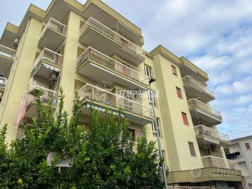 Appartamento a Aversa Via Ugo Foscolo 3 locali