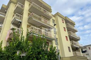 Appartamento a Aversa Via Ugo Foscolo 3 locali