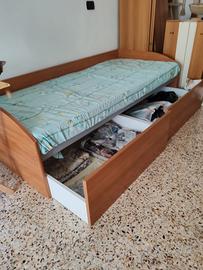 Letto singolo con cassettone