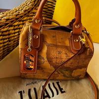 Borsa 1^ Classe Alviero Martini