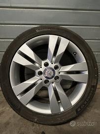 Cerchio Mercedes-Benz