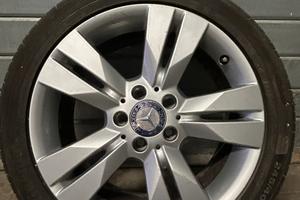 Cerchio Mercedes-Benz