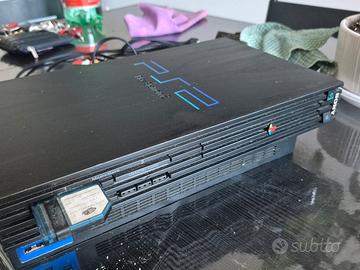 ps2 fat funzionante + 8  giochi ps2