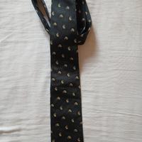 Cravatta colore nero