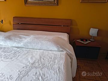 Letto matrimoniale con contenitore 