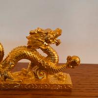 modellino drago cinese dorato 