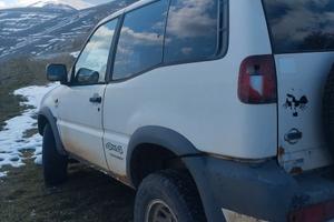 Nissan Terrano II, 1998
