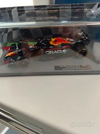 Red Bull scala 1:43..originale 2023 gran Prix cana