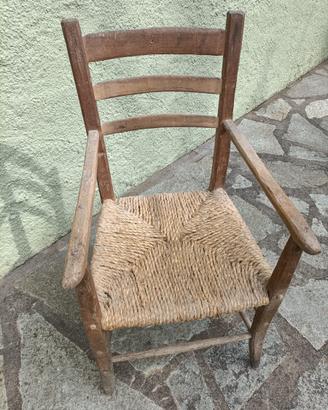 Sedia antica vecchia legno