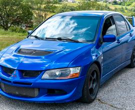 Mitsubishi evo 8