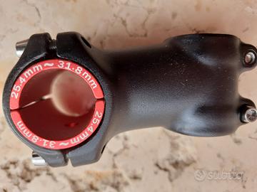 Adattatore per manubrio bici 