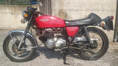 Honda CB 400 Four-1976- euro 3.150 TRATTABILI