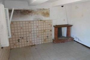 Casa indipendente di 150 m² con più di 5 locali e 