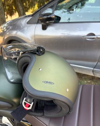 Casco moto colore verde oliva DMD