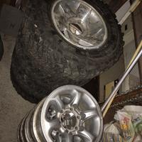 4 Ruote Invernali: 265/70R16 112Q.  E 4 cerchioni