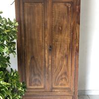 Armadio in abete 1900 con cassettone