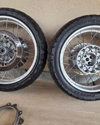 coppia cerchi completi bmw 1100 1150 gs e adventur