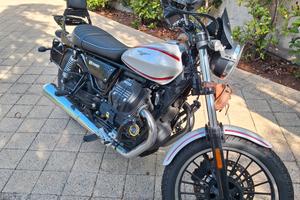 Moto Guzzi V9