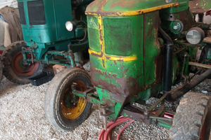 Trattore d epoca anno 1952