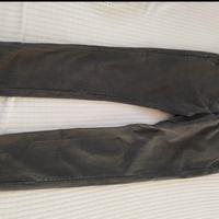 Pantaloni donna 