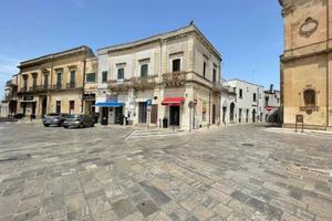 Appartamento di 244 m² con 5 locali a Calimera