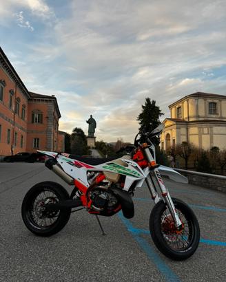 KMT EXC 300 TPI 2021