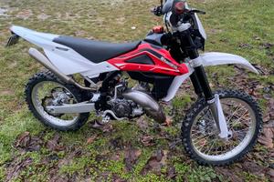 Husquarna wr 125 anno 2013