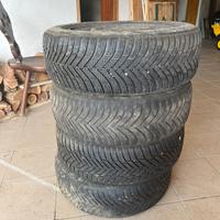 4 Gomme 4 stagioni 195-65-15 con cerchi