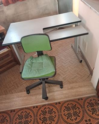 tavolino per computer
