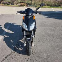 Scooter Aprilia 125 Sportcity one
