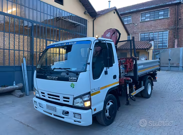 Isuzu 75 ribaltabile e gru Disponibile solo 15 gg