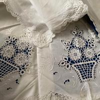 Lenzuolo puro cotone inserti ad uncinetto nuovo