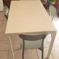 Tavolo e 4 sedie Ikea