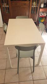 Tavolo e 4 sedie Ikea