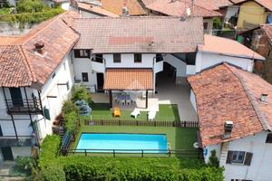 CASA SEMINDIPENDENTE A MAGNANO