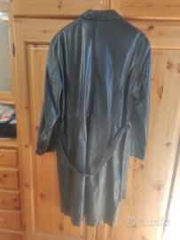 Cappotto trench in pelle modello Matrix.