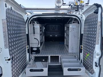 FIAT DOBLO ATTREZZATO EURO 6