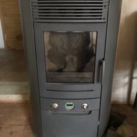 STUFA A PELLET EDILKAMIN IRIS