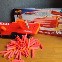 Nerf mega thunderhawk con 67 dardi inclusi