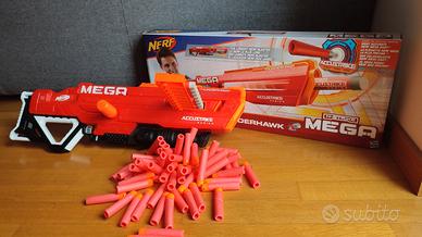 Nerf mega thunderhawk con 67 dardi inclusi