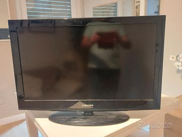 TV Samsung L32 D 400