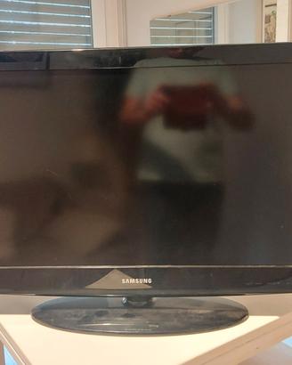 TV Samsung L32 D 400