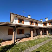 CASA BIFAMILIARE COMPLETA - AMPI SPAZI - PRONTA...