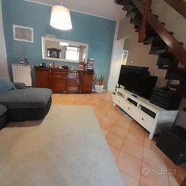 Ampio appartamento Marino Frattocchie