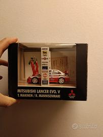 Mitsubishi lancer evo.v modellino 