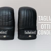 Guantoni KickBoxExercise – Arti marziali