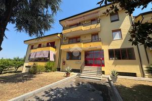 4 LOCALI A SAN MARCO EVANGELISTA