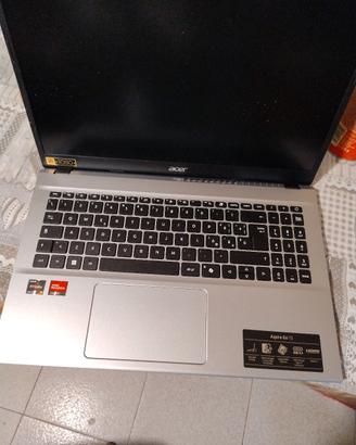 computer portatile Acer usato 